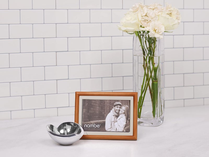 Nambe NambÃ© Hayden Picture Frame - 5" x 7" Mixed Design, Decorative Photo Frame for Tabletop, Mantel, Desk & Shelf Display, Contemporary Home DÃ©cor Accent & Gift-Ready Elegant Accessory (Silver & Wood) - Image 2